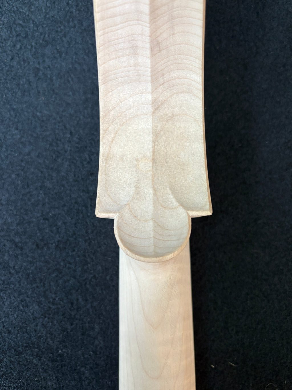 Antonio Stradivarius - Cello Scroll 4/4