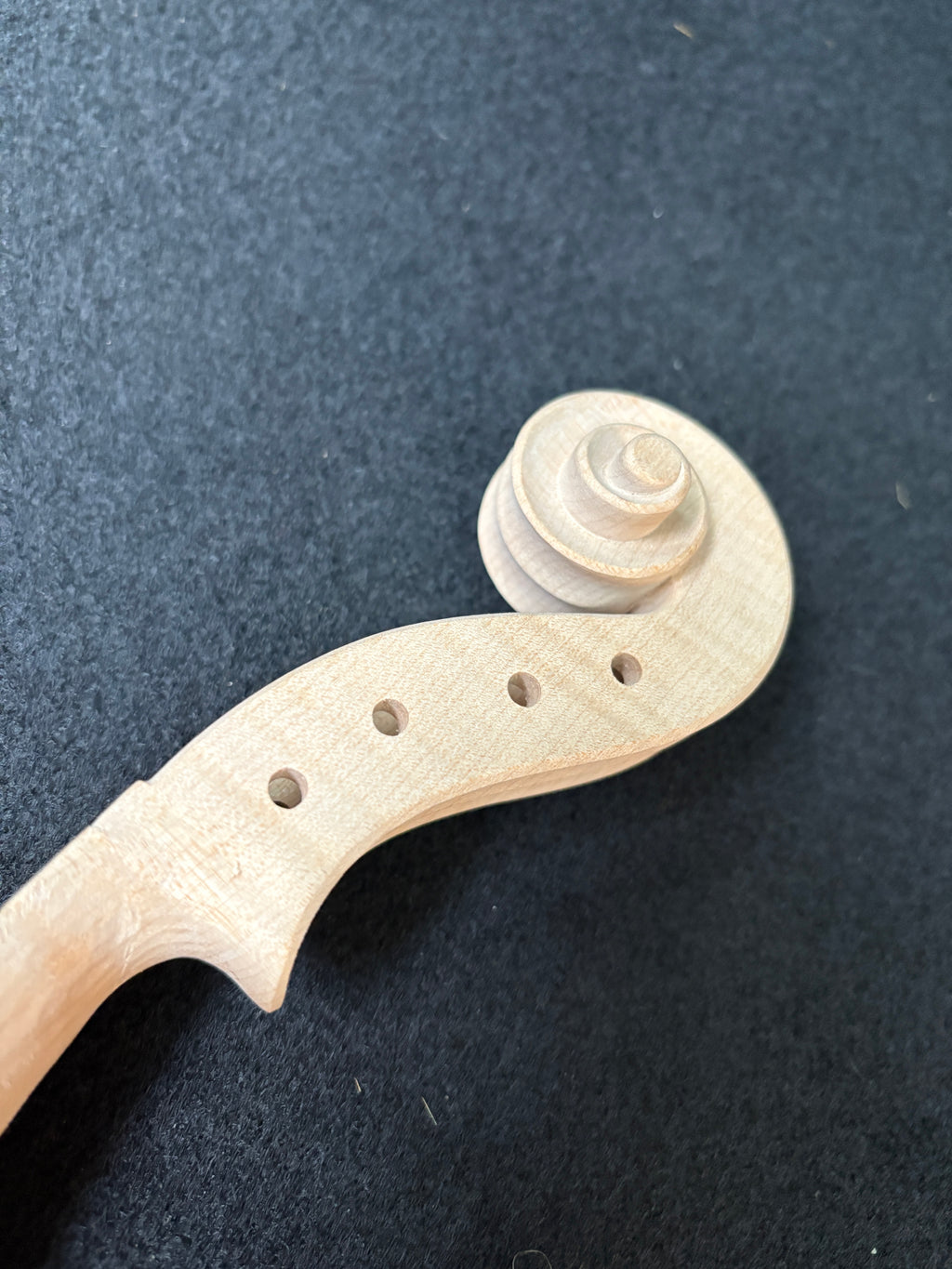 Antonio Stradivarius - Violin Scroll 4/4